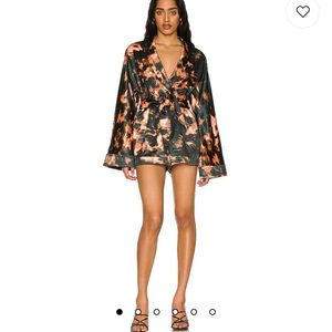 Brand new camila coelho romper
